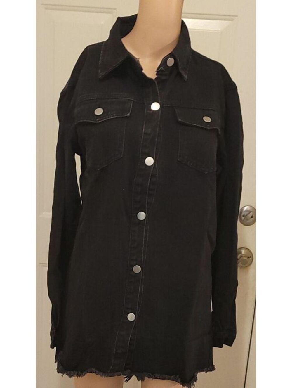 Black oversize denim shacke frayed hem buttons Denim Women Plus Jacket Size 3XL